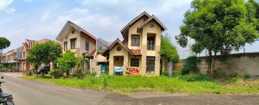 Jual Rumah Sutera Cemara Alam Sutera Hitung Tanah aja