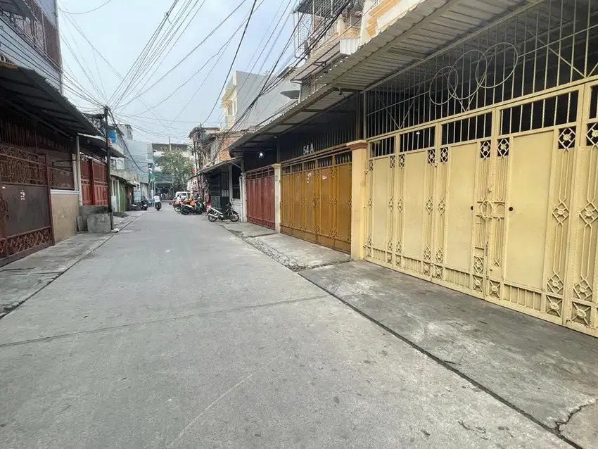 Dhyana rumah ngantong jelambar lt 110m baru bagus hadap timur