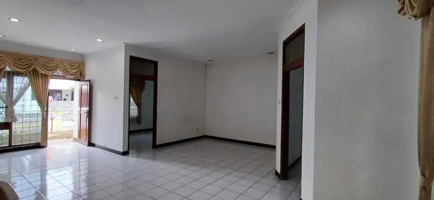 Rumah Nyaman Pusat Kota Cimahi Komplek Nusa Sari