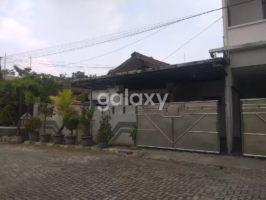 STRATEGIS DALAM PERUMAHAN DI KADIPIRO