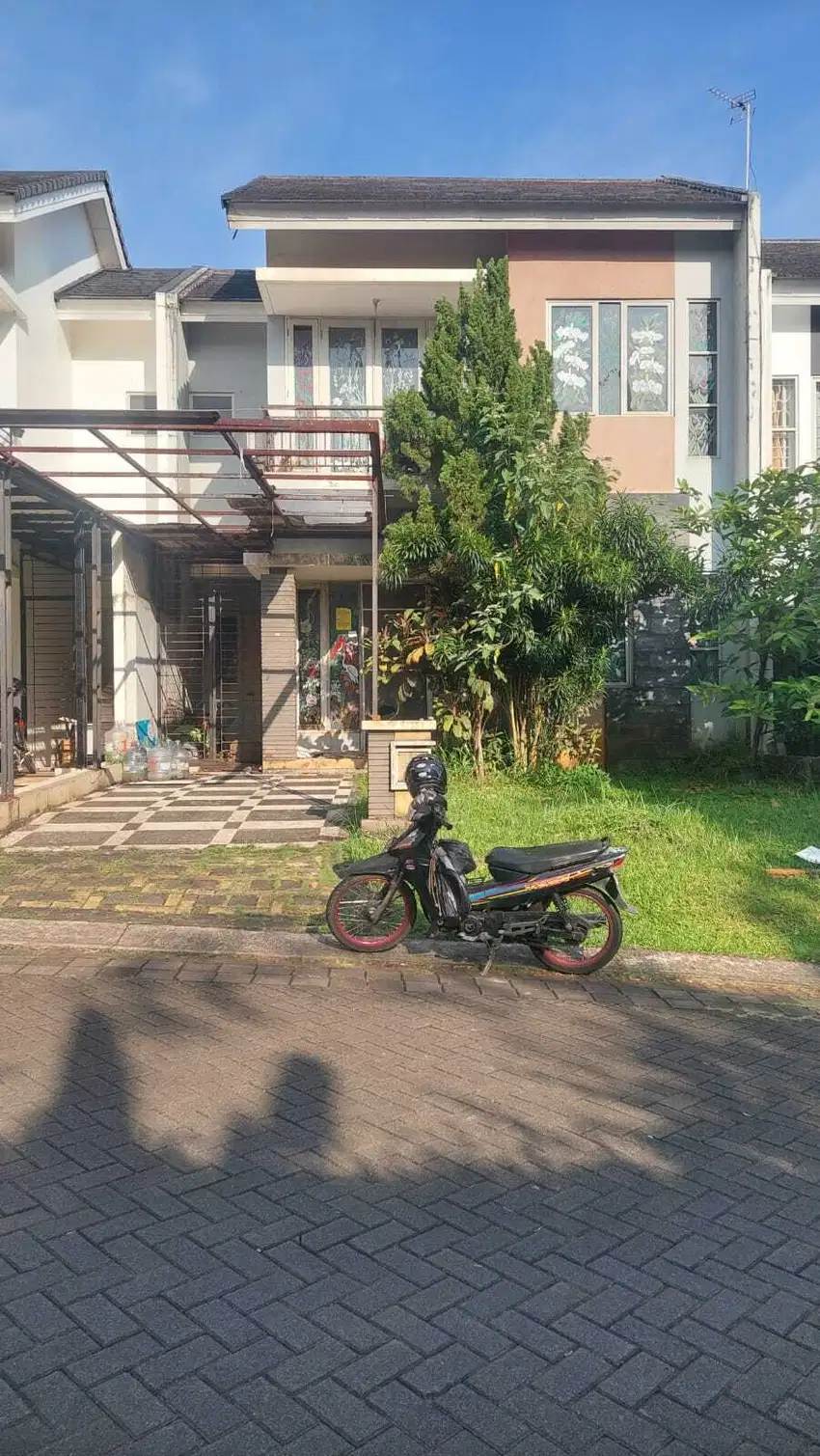 Rumah Delatinos BSD