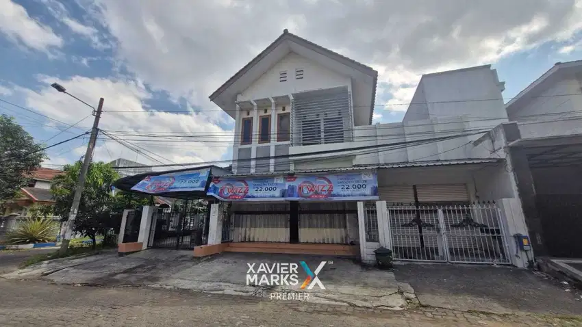 Rumah Usaha Hook Terawat di Araya Blimbing Malang