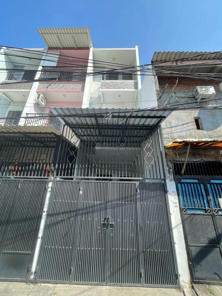 Dhyana rumah jelambar uk 3.3x15m bagus siap huni lokasi jalan mobil