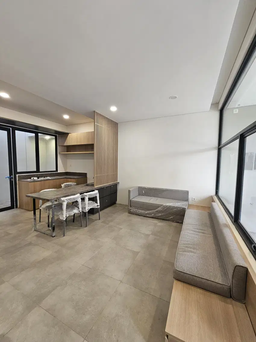 DIJUAL Rumah Modern Minimalis Full Furnished Tanakayu BSD