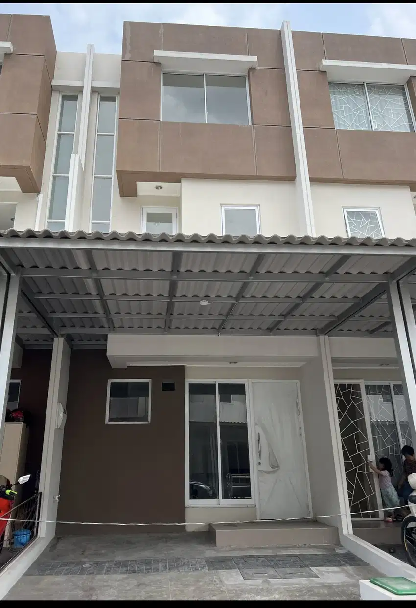 Rumah 3 Lantai Full Furnish Siap Huni di Sedayu City Kelapa Gading