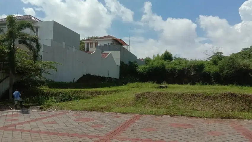 Tanah Dijual : Jl. Alamanda Boulevard, The Pool Candi Golf, Semarang