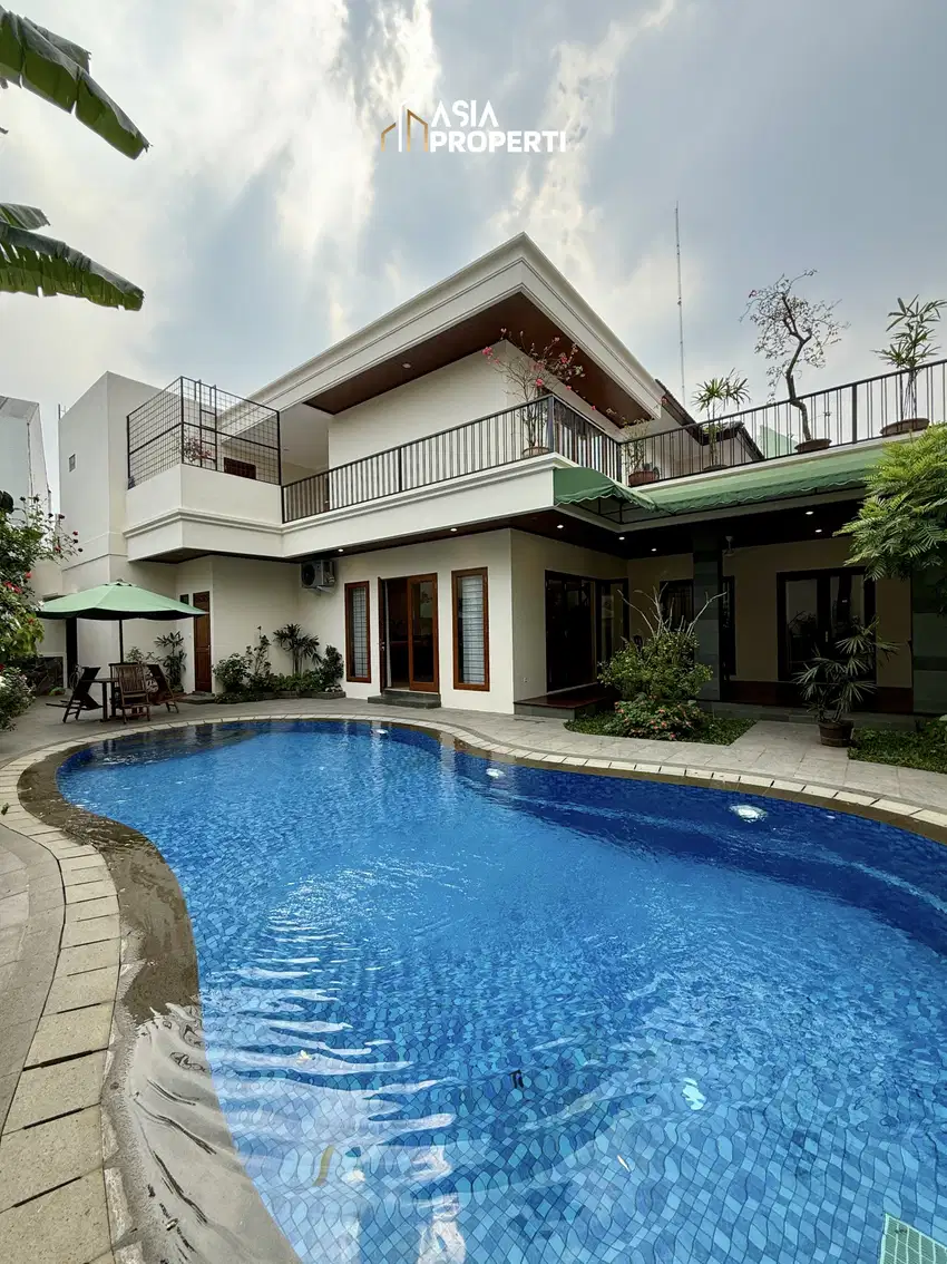 Rumah Bagus Di Pejaten Barat Dalam Komplek