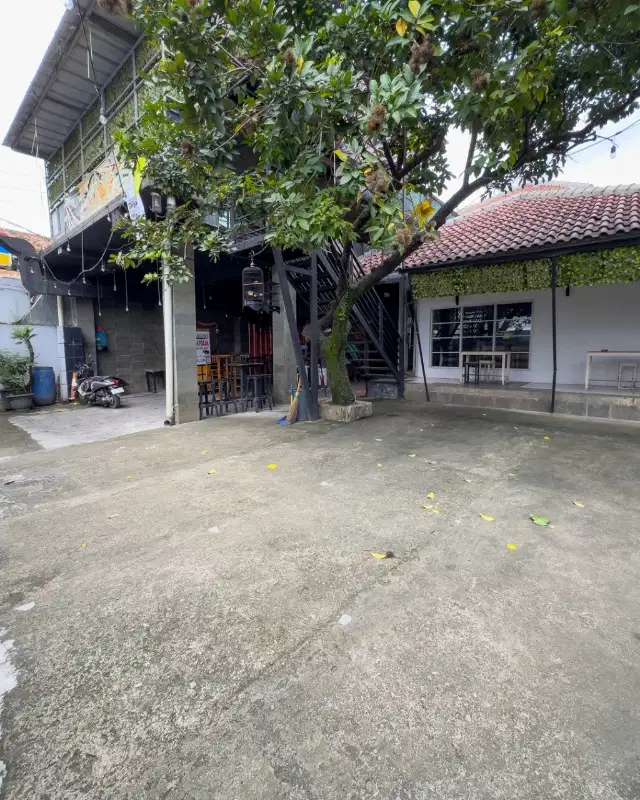DIJUAL RUMAH & RESTO di JATIPADANG - JAKARTA SELATAN