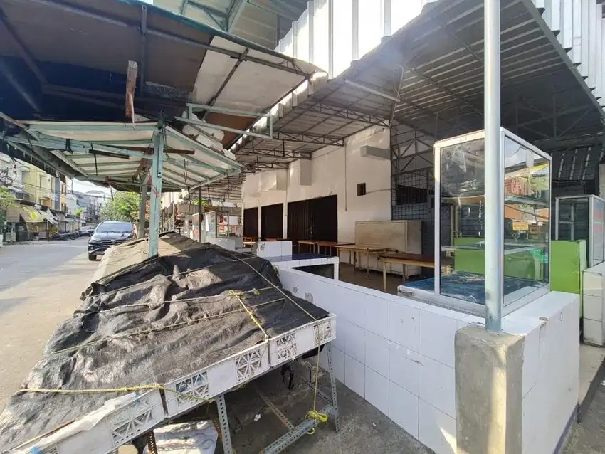Dhyana Ruko Hoek Uk 6x12m Bonus Lahan Uk 5.2x21m Cocok Usaha Kuliner