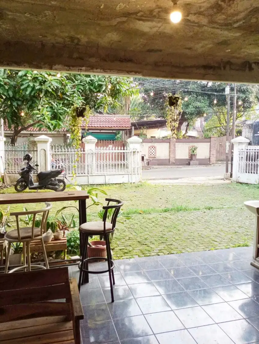 Rumah 550m² Pinggir Jalan Jagakarsa Cocok Kantor/Usaha 6M Nego - SHM