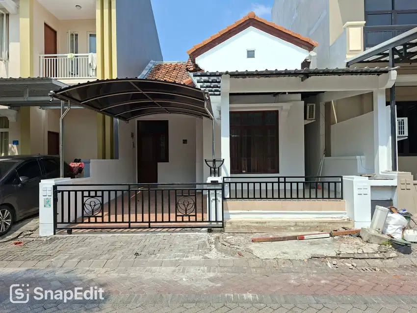 Disewakan Rumah Citraland Utama Hadap Utara