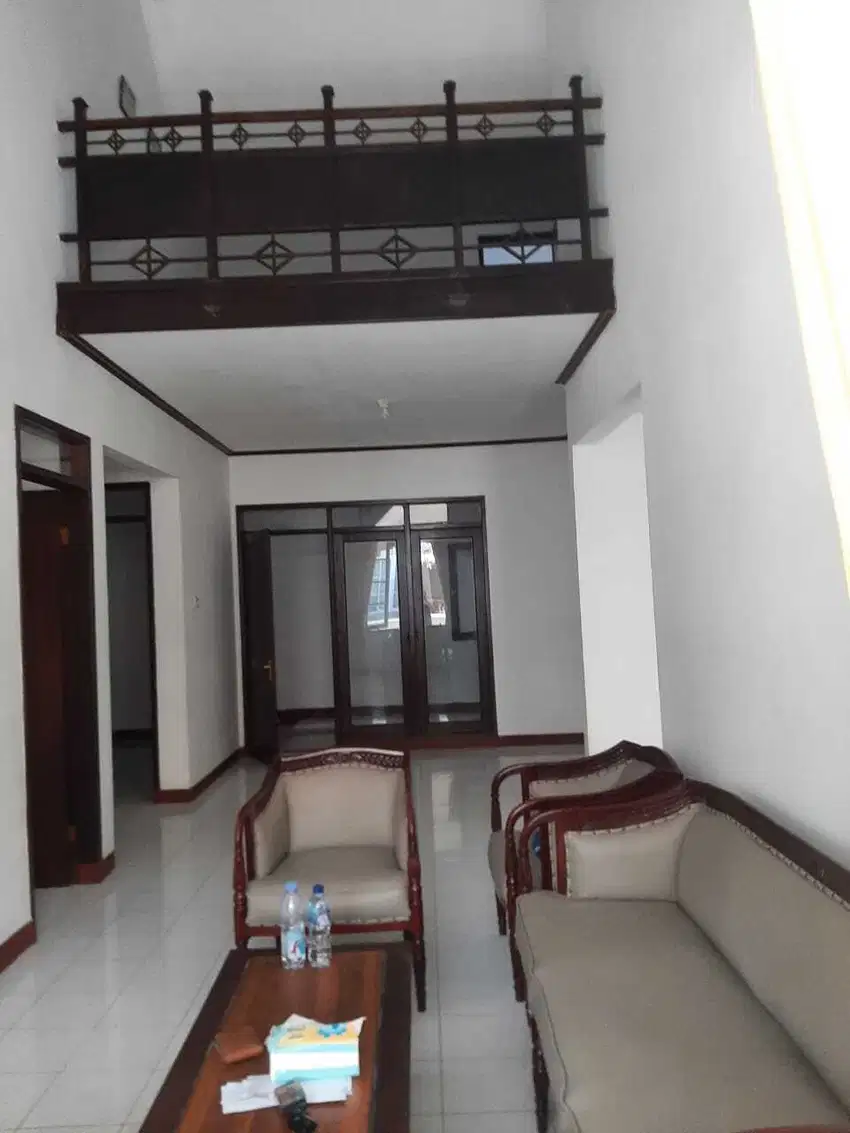 Disewakan Rumah Citraland Utama Hadap Selatan