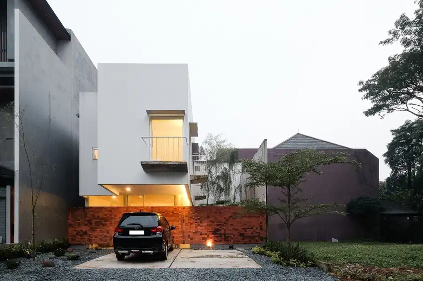 Rumah Tropis Minimalis Full Furnished - Sutera Olivia Alam Sutera
