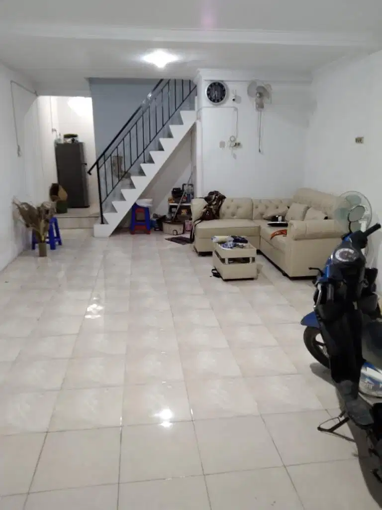 Dhyana rumah sewa jelambar uk 4x12m lokasi bagus akses masuk mobil