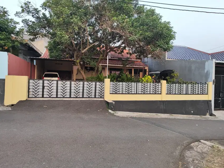 RUMAH DI JL KARANGREJO TENGAH GAJAH MUNGKUR SEMARANG