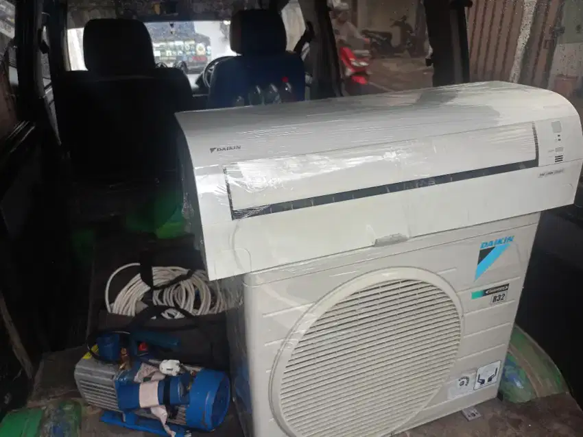 AC DAIKIN INVERTER 1/2PK 3/4PK 1PK 1,5PK YUNIT ORISINIL BERGARANSI