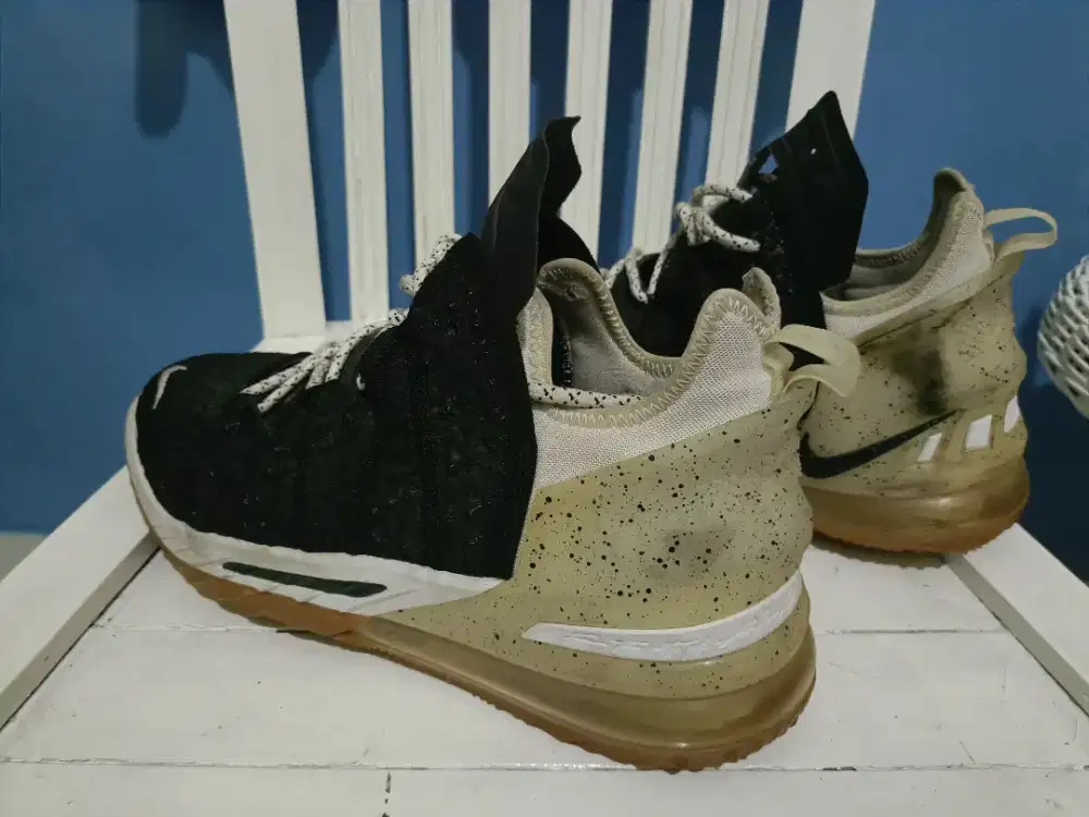 Sepatu Nike Lebron ORI