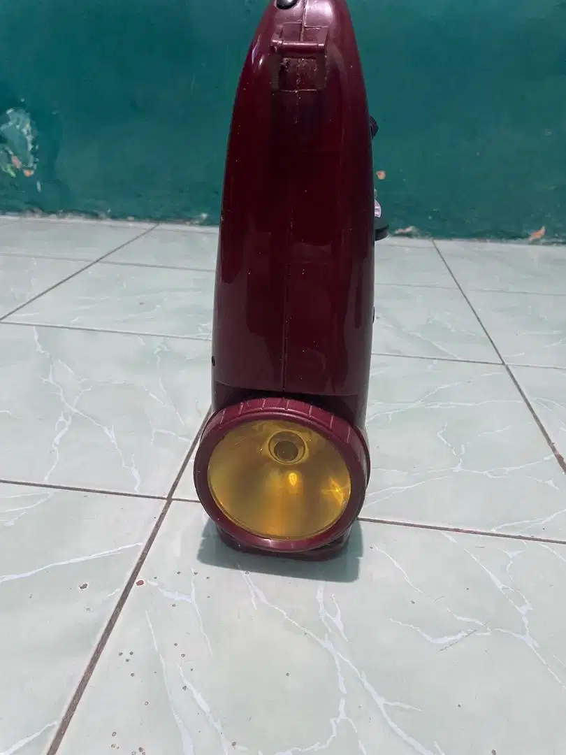 lampu senter multifungsi cassette player