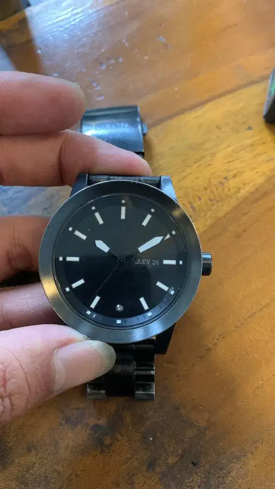 jam tangan pria merk nixon