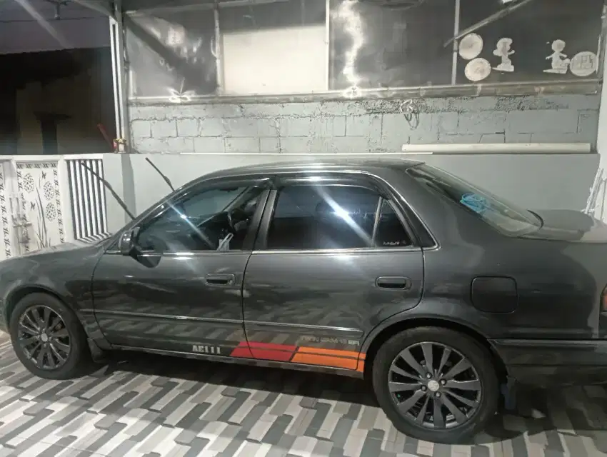 Corolla 1997  pakaian pribadi bukan sorum