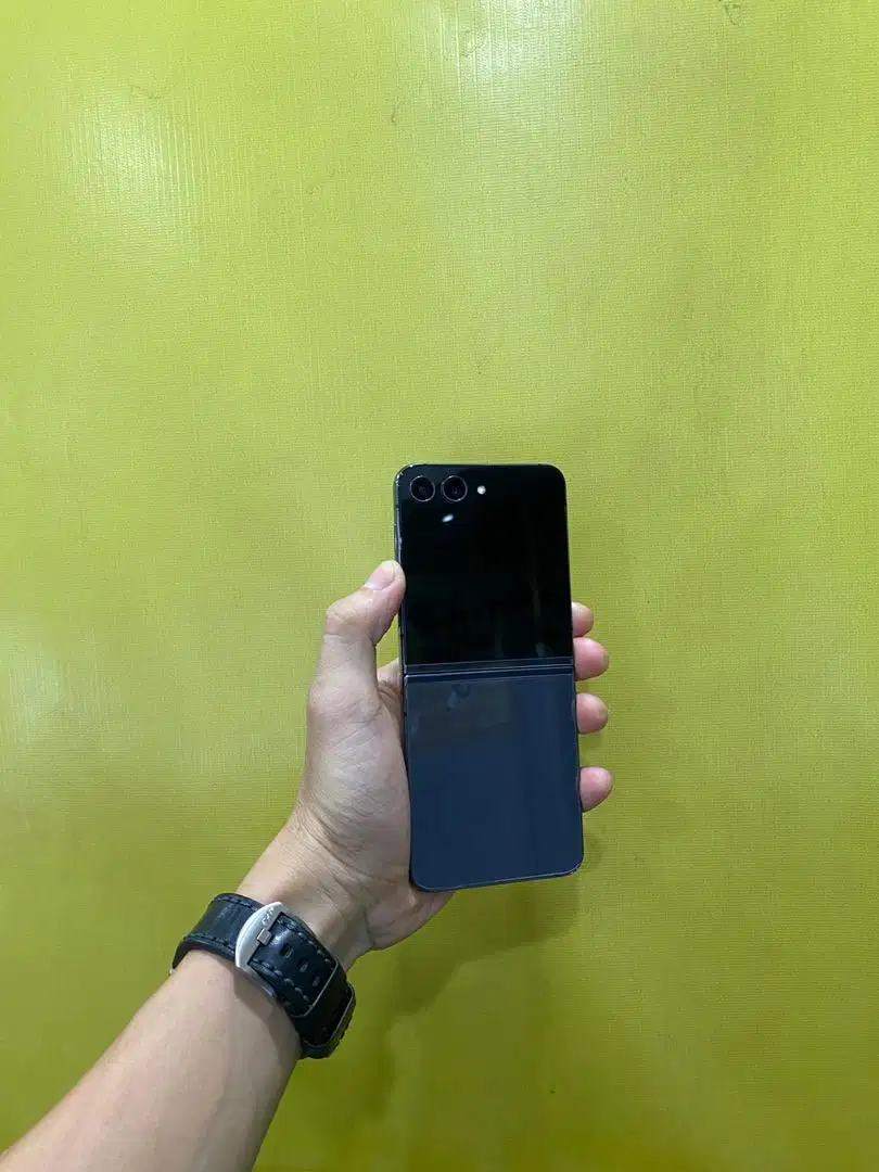 Samsung Z Flip 5 5G , Ram 8/512gb , ex sein indo , Fullset Original