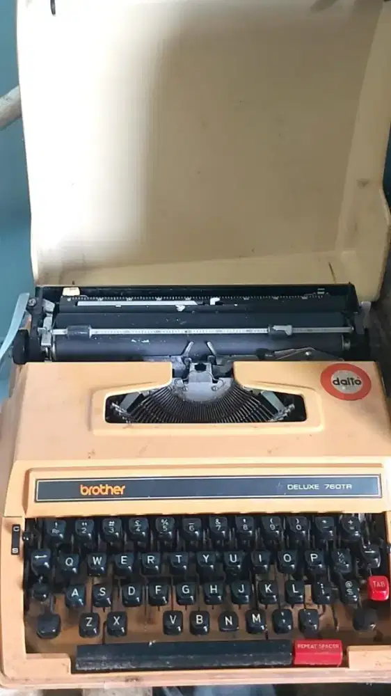 Mesin Ketik / Tik Brother 760 TR
