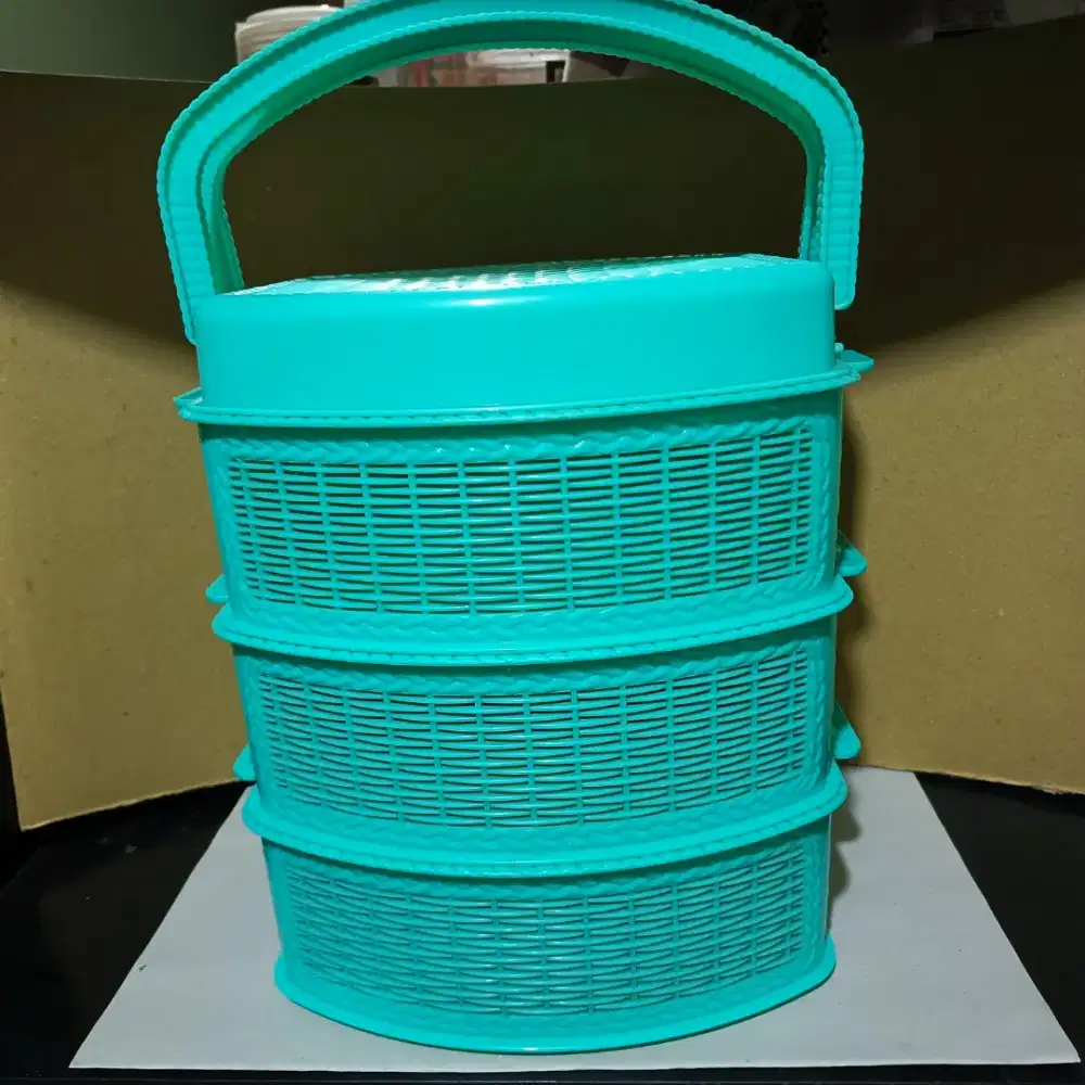 Keranjang Kue Susun 3