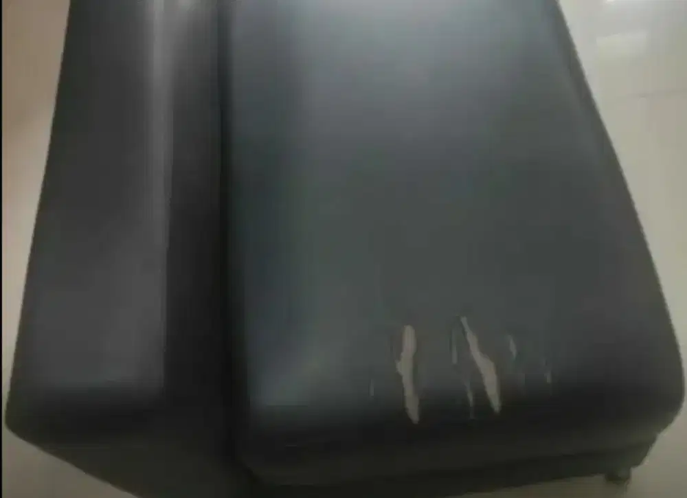 Sofa  2 seater,HITAM