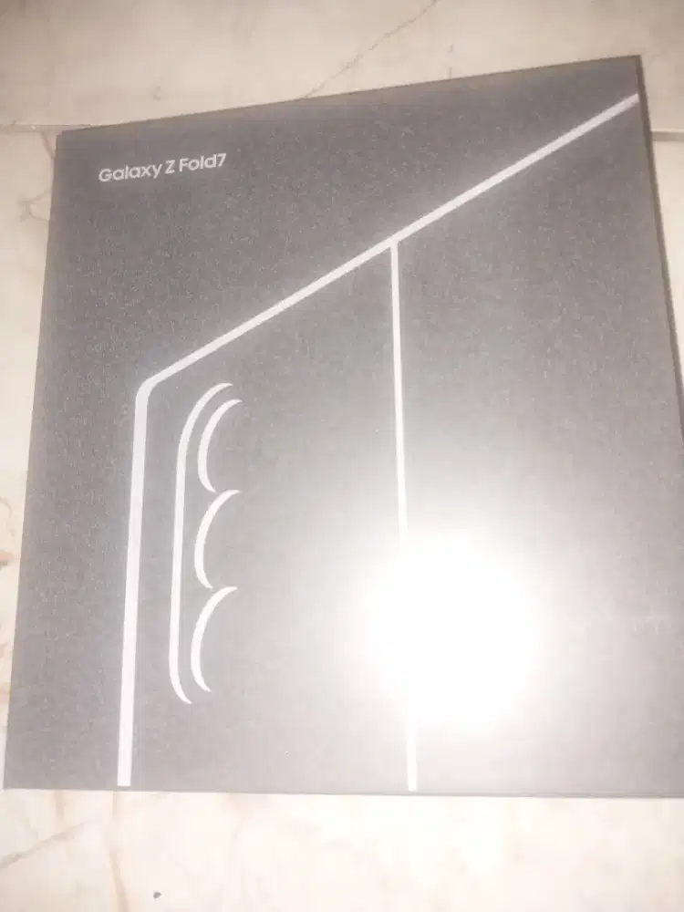Jual/tt galaxy z fold 7 sein 512gb  z fold 7 new