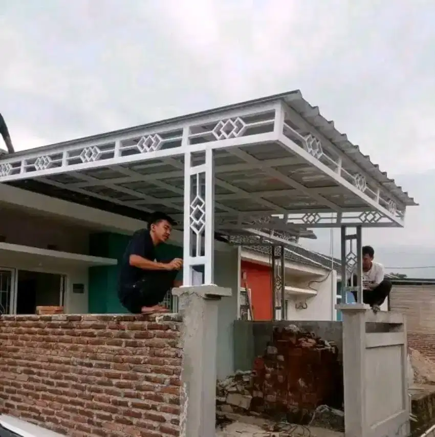 Tukang atap baja ringan, kanopi, plapon, cat, dinding,atap bocor dll