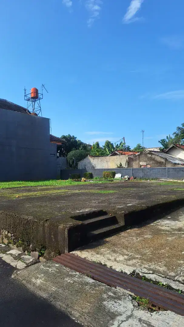 Tanah arcamanik, komplek delarose, cisaranten kulon