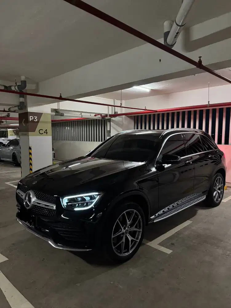 2021 Mercedes-Benz GLC200 2.0 AMG Line SUV (KM 27.000) Black On Black