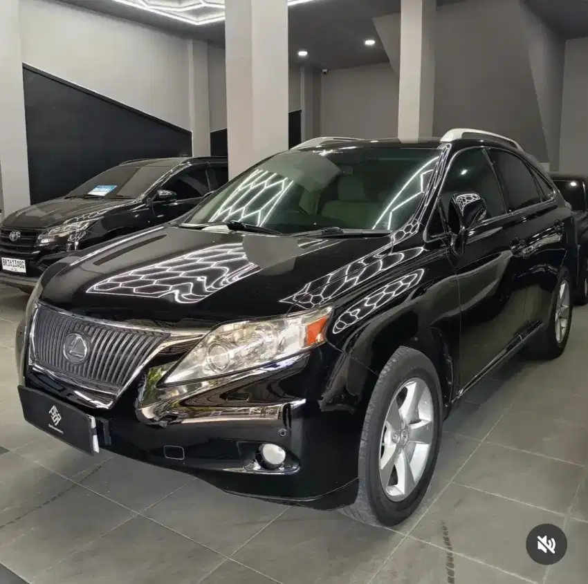 Lexus rx270 hk tahun 2011 warna hitam