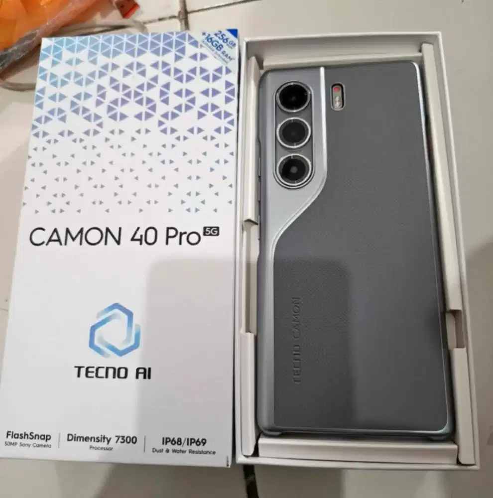 BEST SELLER TECNO CAMON 40 PRO 5G 8/256GB