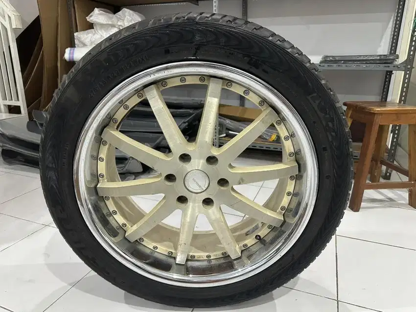 DIJUAL VELG FORTUNER/PAJERO