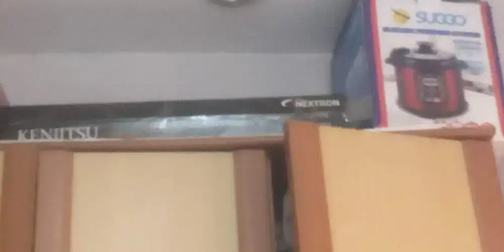 Dijual cepat rugi murah kompor listrik kenjitsu dan Rice cooker sugo