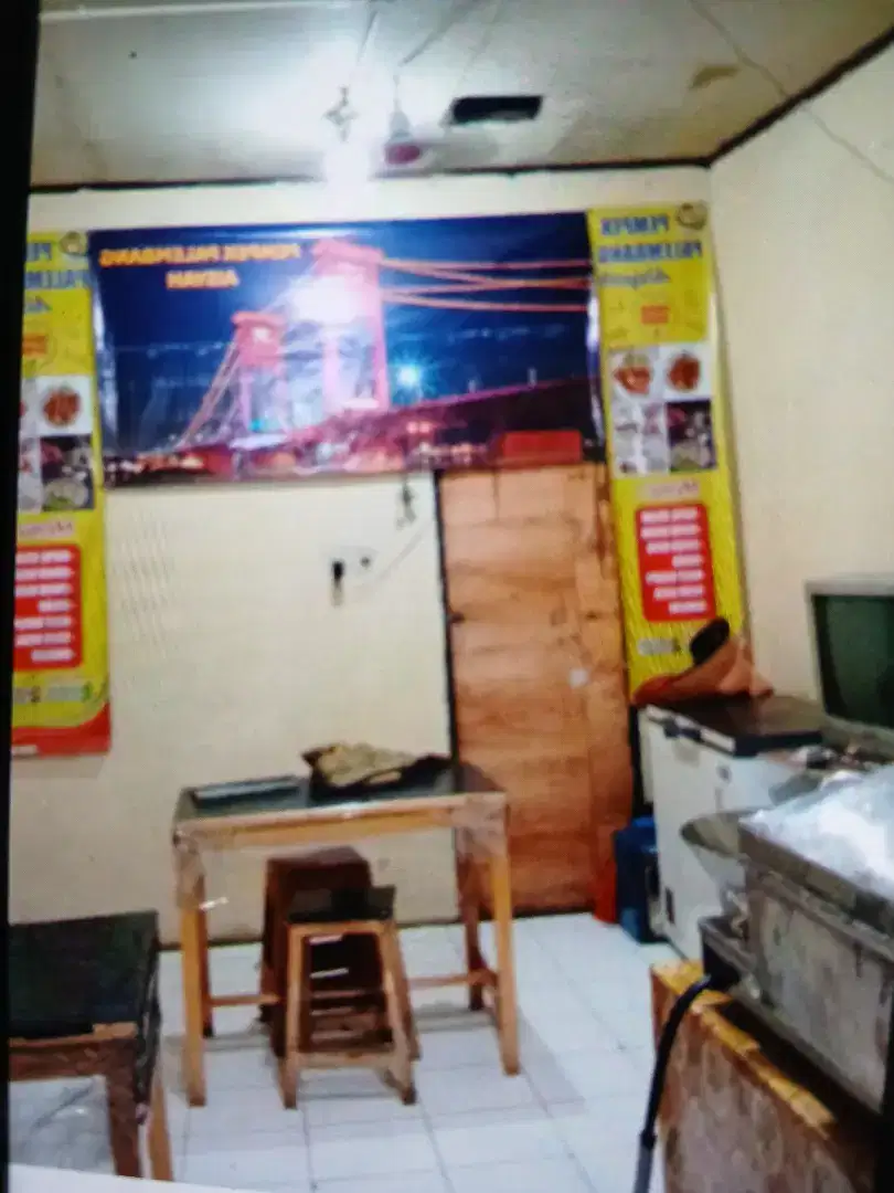Dibuthkan karywati,permpuan.untk jga kios pempek di jl nusantara.beji.