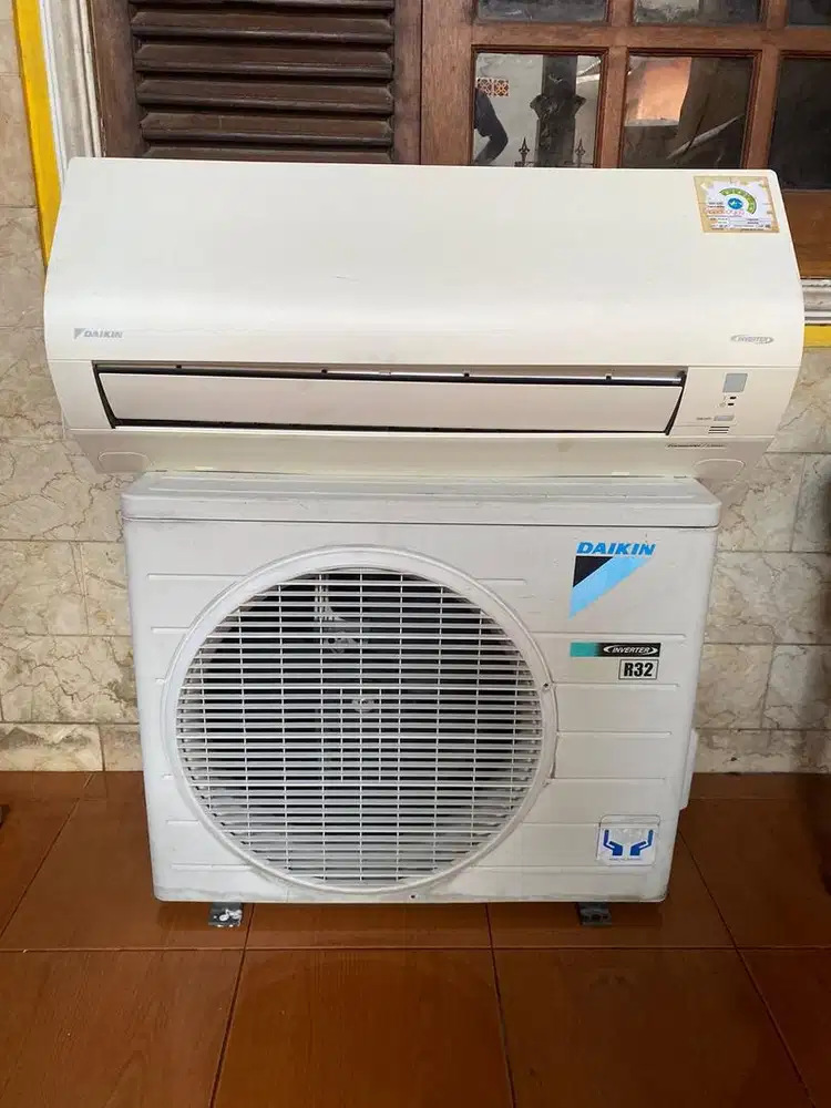 Ac daikin inverter 1/2 3/4 1pk dan 1.5 pk ready