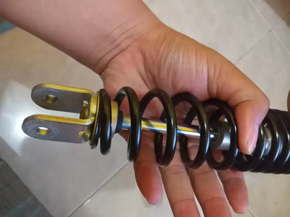 Syokbeker n max new kyb