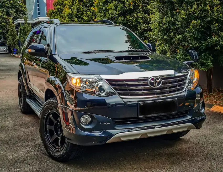 Toyota Fortuner 2.5 VNT TRD 2013