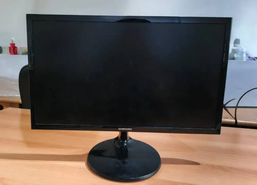 Monitor Samsung LED 22” FHD (Ex Office)