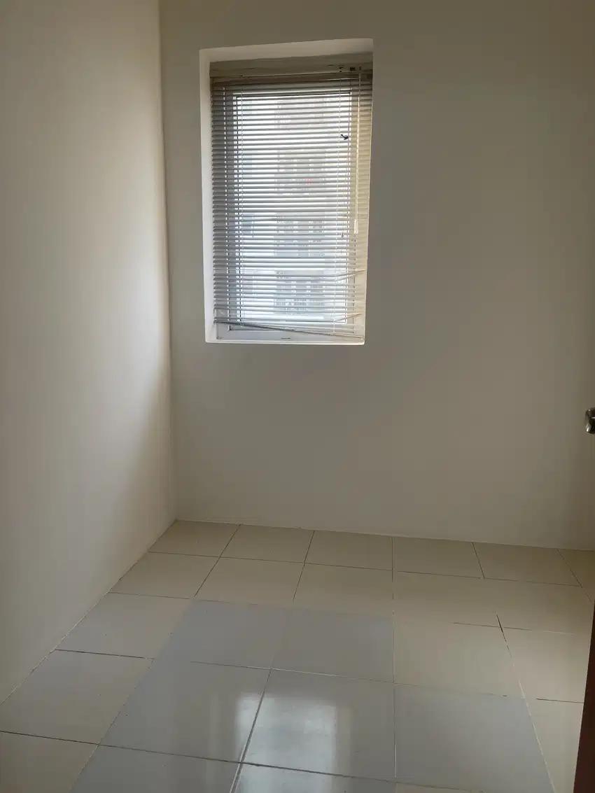Disewakan Apartemen Grand Palace  Kemayoran  3+1 BR unfurnish