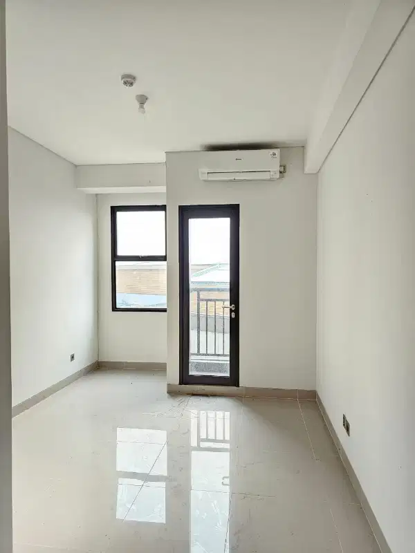 JUAL APARTEMENT TRANS PARK CIBUBUR 300jt an