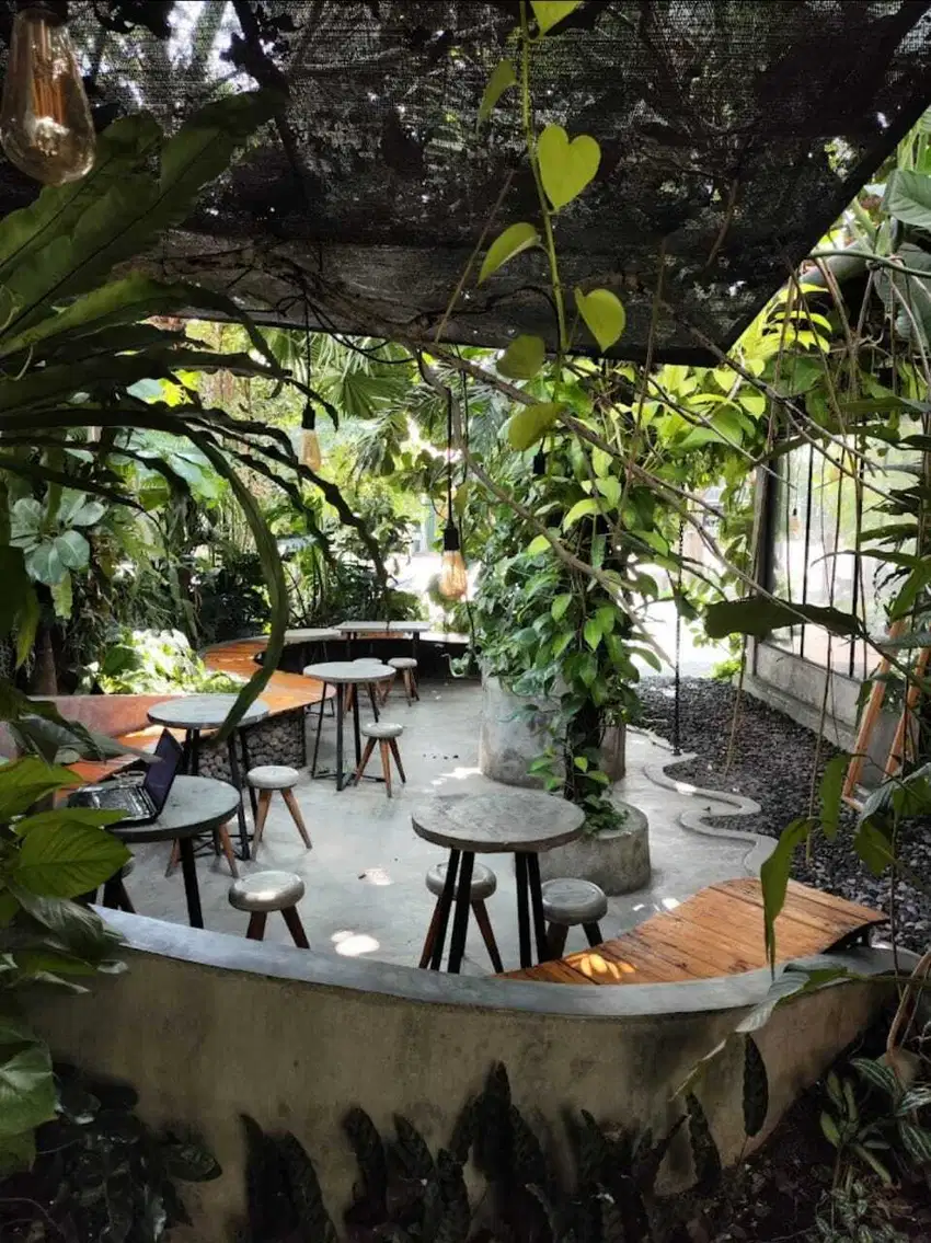 Disewakan ruang usaha cafe di ngaglik sleman