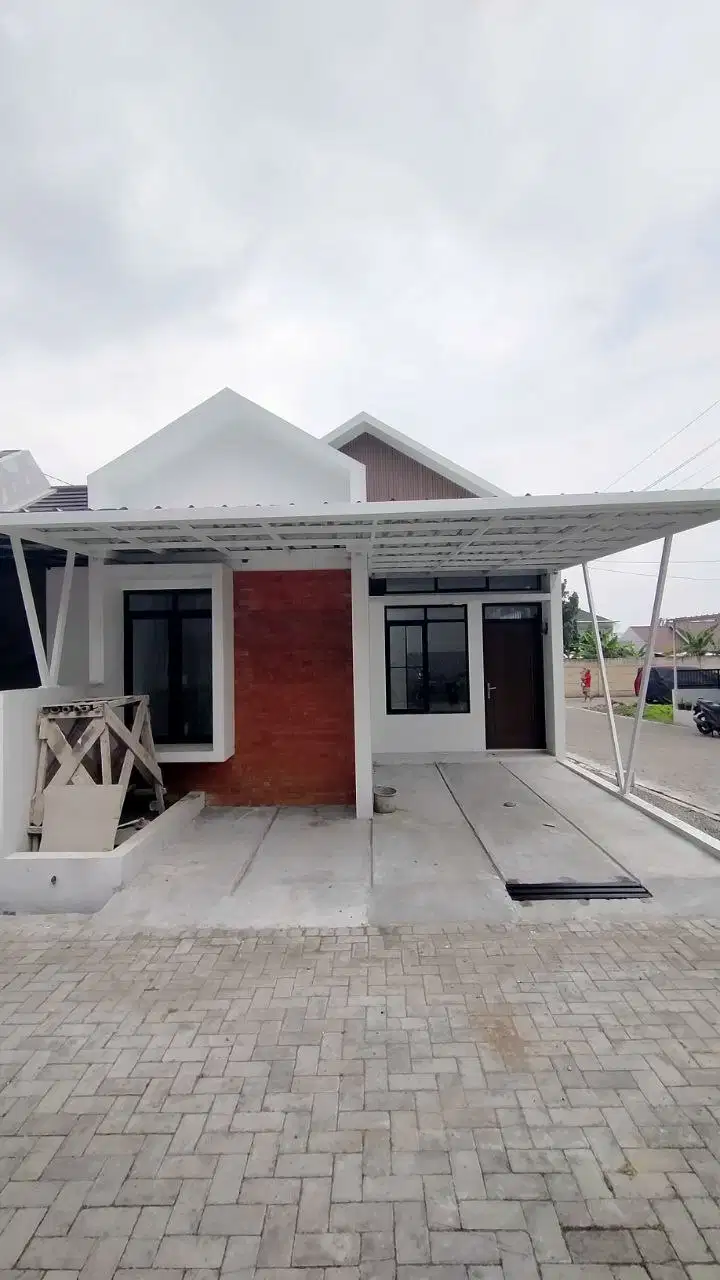 Rumah Baru Siap Huni Hook Blok Khusus Muslim Cihanjuang Bandung Barat