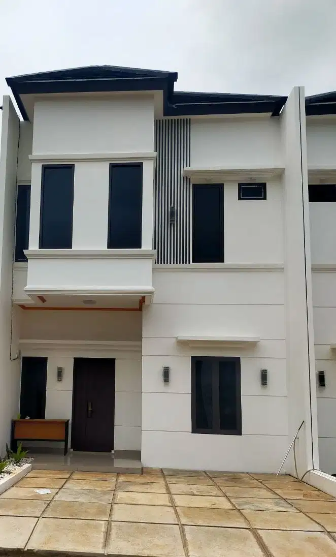 DIJUAL RUMAH CLUSTER BARU SANGAT MEWAH DAN NYAMAN (MCM) KOTA BEKASI
