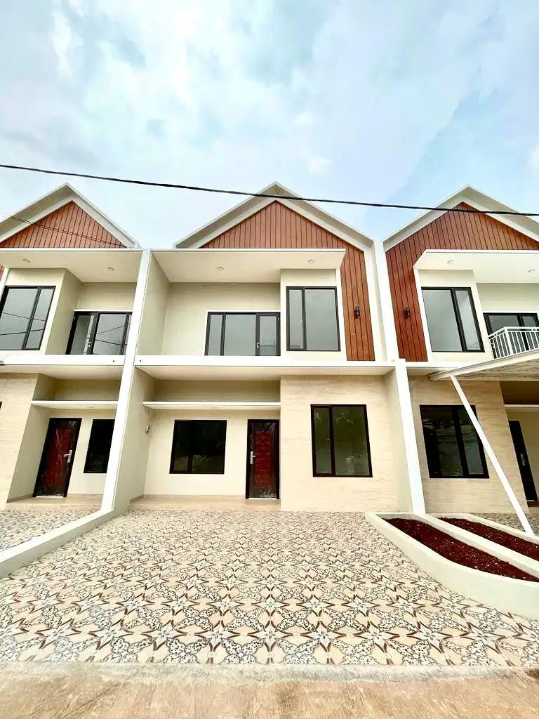 Dijual Rumah Mewah Siap Huni Tanah Luas dekat Tol Jatiasih
