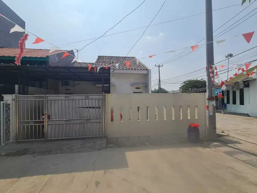 Rumah Hook Grand Mutiara Village dkt kampus unsika dan ubp, Karawang
