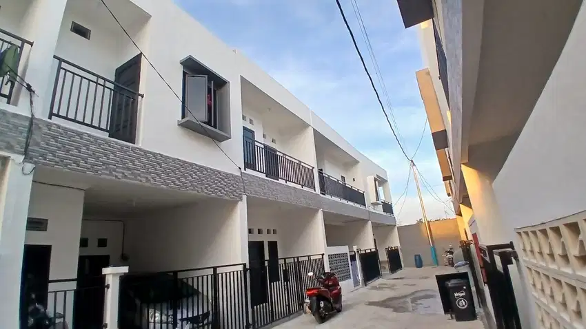 Rumah 3 kamar tidur siap huni termurah di bintara Bekasi kota