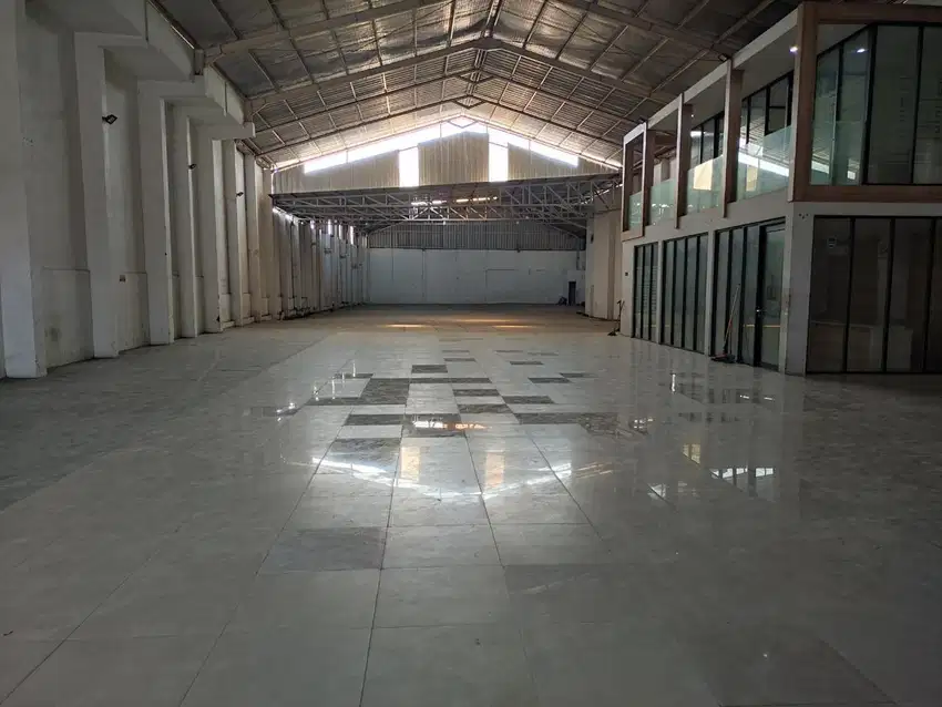 Ruang Usaha Lokasi Strategis di Jual di Jl. Sultan Agung, Bekasi